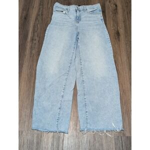 Banana Republic Wide Leg Cropped Jeans Frayed Hem Light Wash Denim Size 28